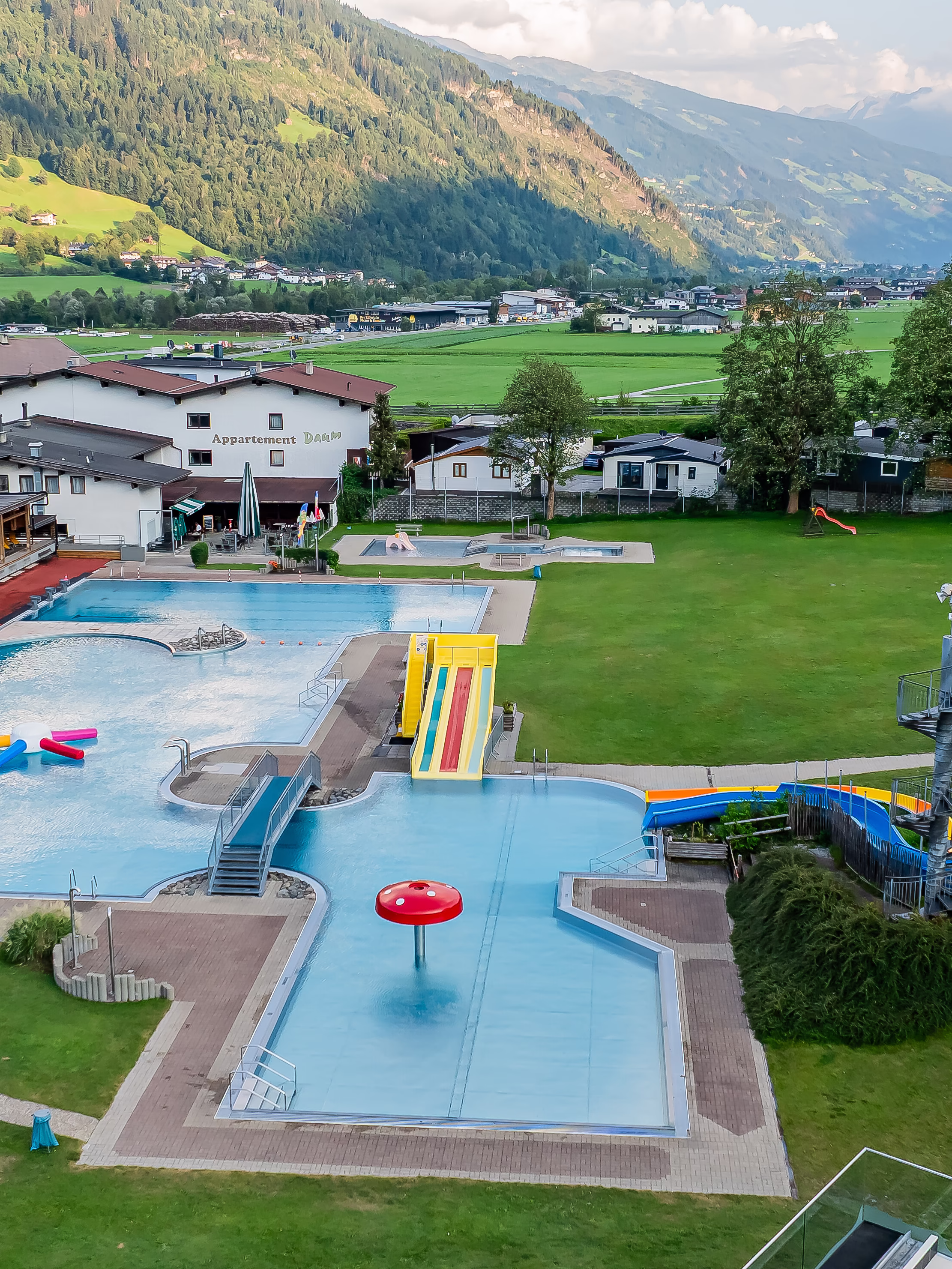 Therme Außenansicht © Erste Ferienregion im Zillertal